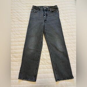 Levi’s Ribcage straight ankle jeans size 26